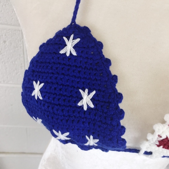 Crochet Stars Stripes triangle bikini top NWT S - Picture 7 of 7
